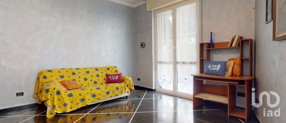 Three-room apartment of 115 m² in Genova (16155)