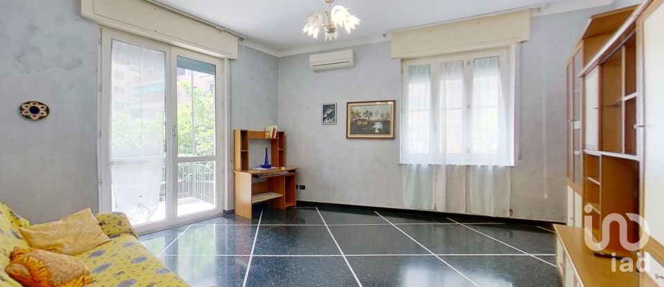 Three-room apartment of 115 m² in Genova (16155)