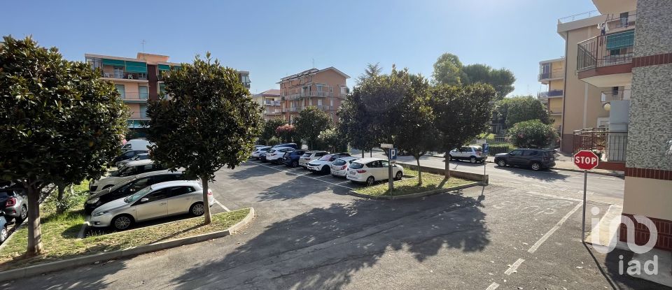 Two-room apartment of 50 m² in Borghetto Santo Spirito (17052)