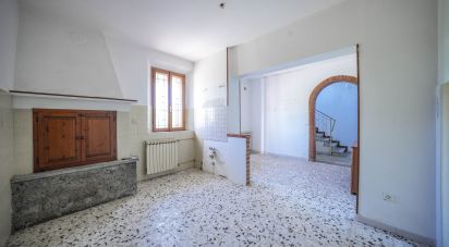 Casa indipendente 6 locali di 216 m² in Ostellato (44020)