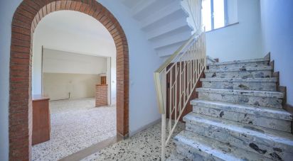 Casa indipendente 6 locali di 216 m² in Ostellato (44020)