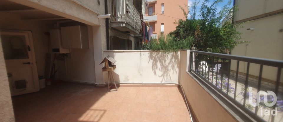 Casa di paese 5 locali di 133 m² in Recanati (62019)