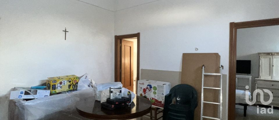 Town house 12 rooms of 280 m² in Cisternino (72014)