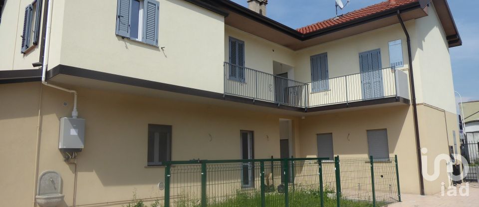 Abitazione 3 locali di 130 m² in Seregno (20831)