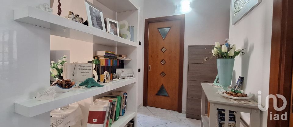 Three-room apartment of 79 m² in Salerno (84126)