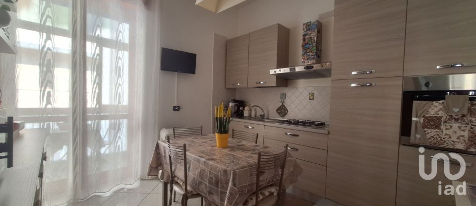 Three-room apartment of 79 m² in Salerno (84126)