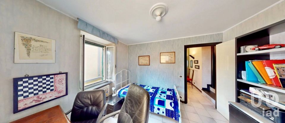 Appartamento 6 locali di 94 m² a Arenzano (16011)