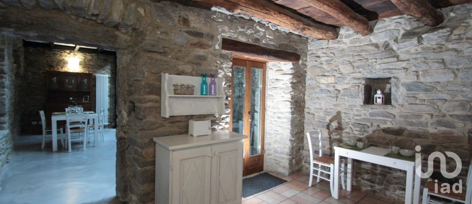 Town house 5 rooms of 149 m² in Oggebbio (28824)