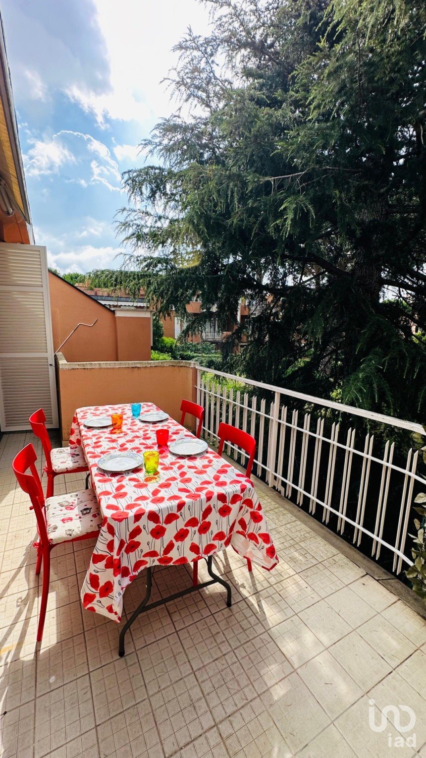 Appartamento 6 locali di 69 m² a Arenzano (16011)