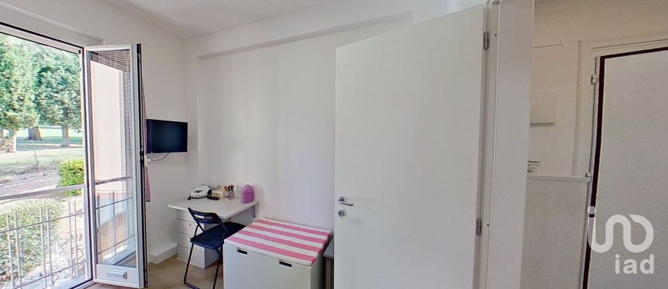 Appartamento 6 locali di 69 m² a Arenzano (16011)