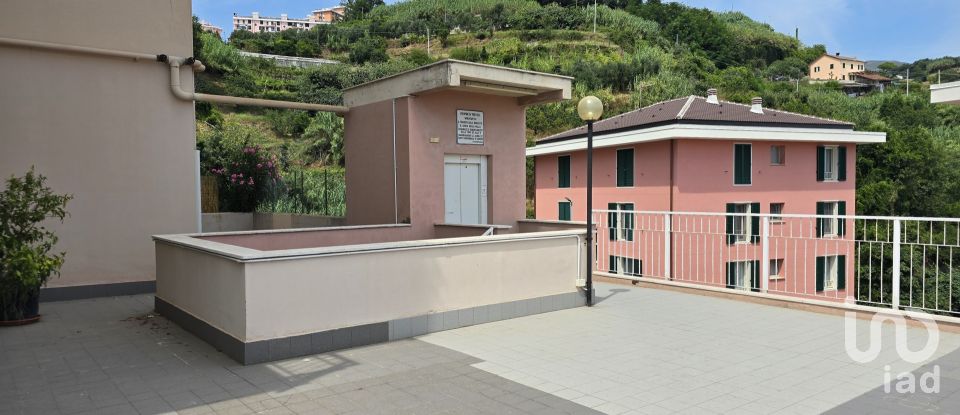 Appartamento 0 locali di 60 m² a Genova (16157)