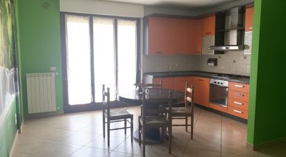 Appartamento 6 locali di 81 m² a Silvi (64028)