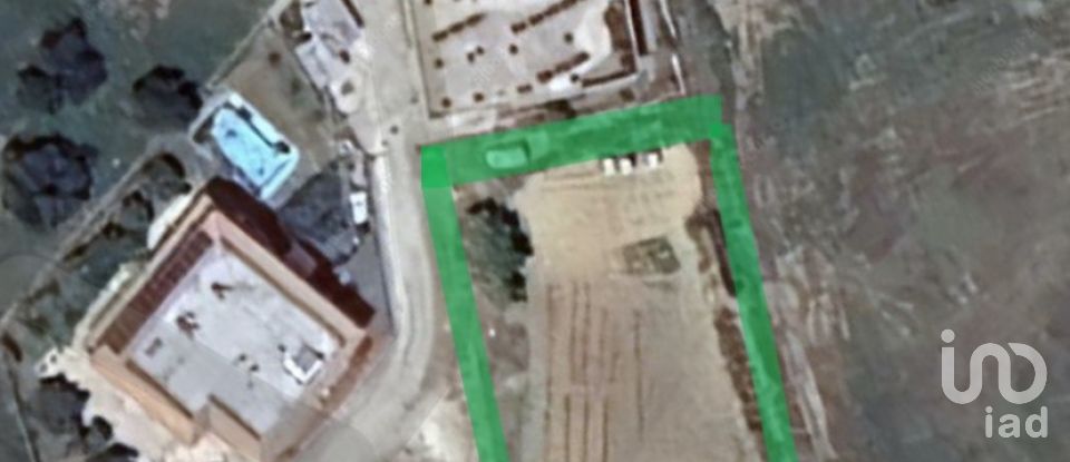 Terreno di 1.300 m² in Spoltore (65010)