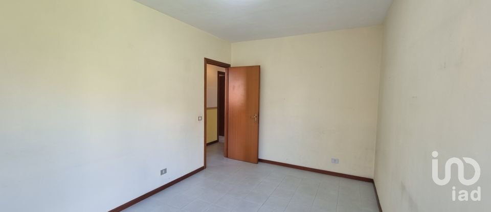 Appartamento 7 locali di 99 m² a Roma (00144)