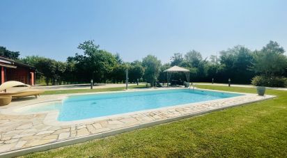 Rifugio 3 locali di 159 m² in Noventa di Piave (30020)