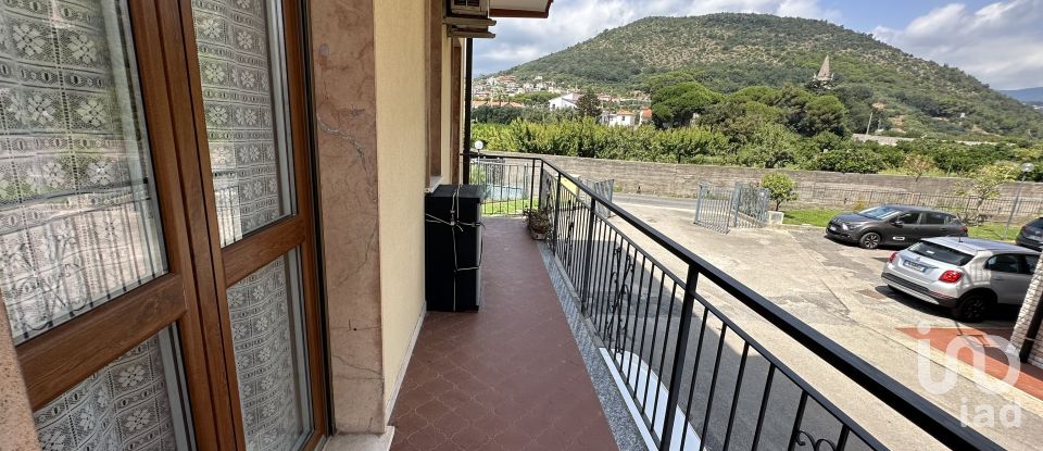 Two-room apartment of 45 m² in Pietra Ligure (17027)