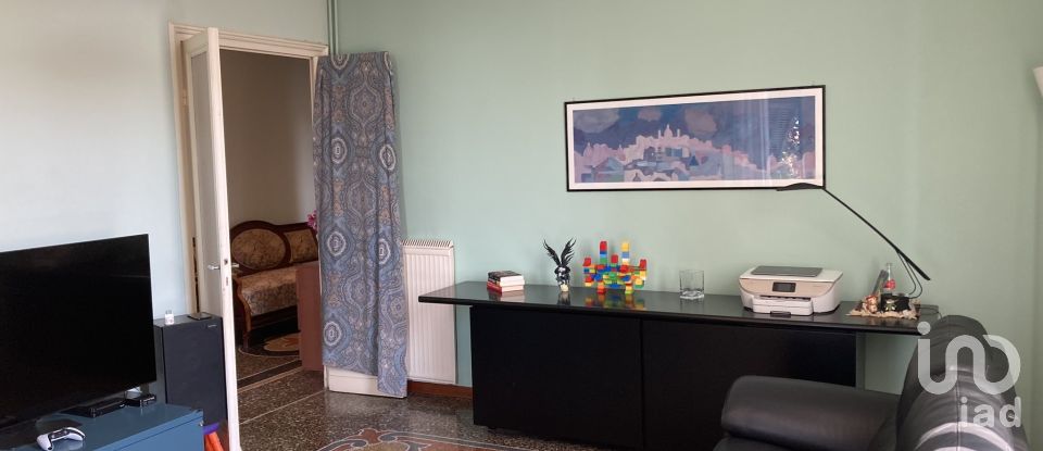 Appartamento 6 locali di 127 m² a Genova (16154)