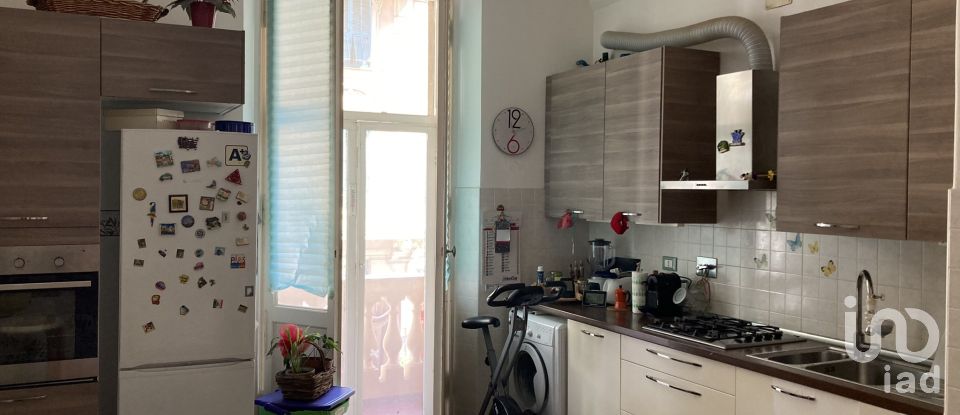 Appartamento 6 locali di 127 m² a Genova (16154)