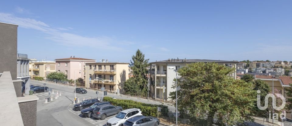 Bilocale di 47 m² a Ancona (60124)