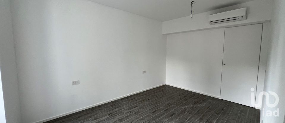 Ufficio di 81 m² in Como (22100)