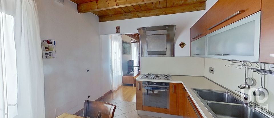 Loft 8 rooms of 153 m² in Mele (16010)