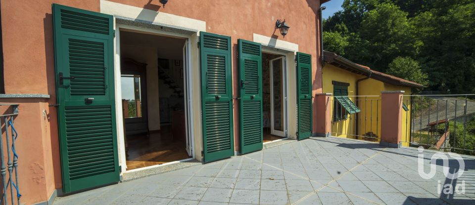 Town house 6 rooms of 131 m² in Ceranesi (16014)