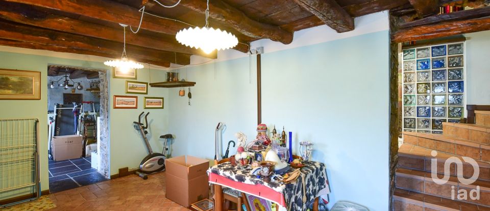 Casa indipendente 6 locali di 287 m² in Blevio (22020)