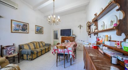 Casa 4 locali di 183 m² in Tresigallo (44039)