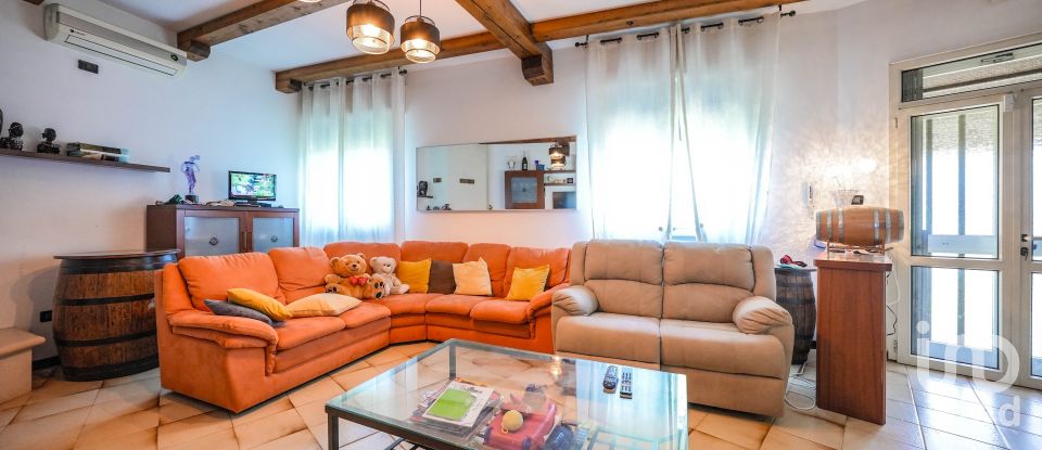 Villa 5 locali di 295 m² in Ostellato (44020)