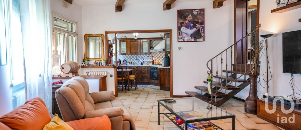 Villa 5 locali di 295 m² in Ostellato (44020)