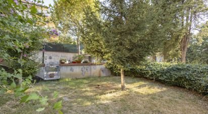 Villa Bifamiliare 0 locali di 285 m² a Osimo (60027)