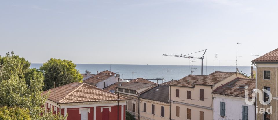 Apartment 5 rooms of 91 m² in Falconara Marittima (60015)