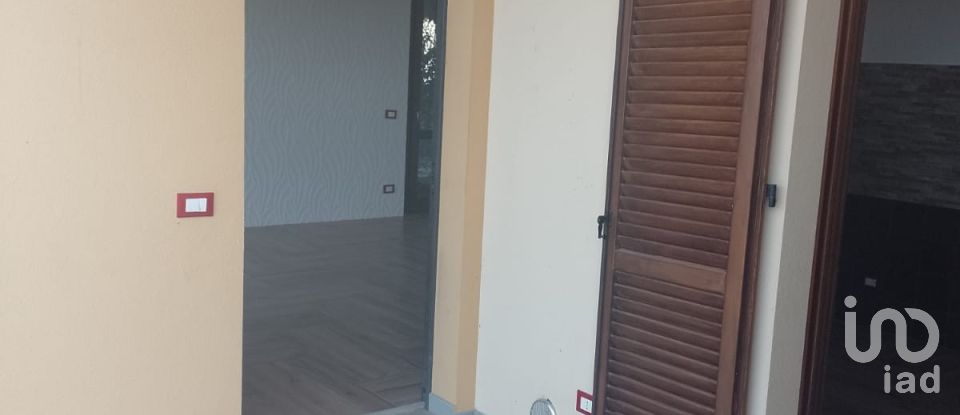 Appartamento 6 locali di 165 m² a Passignano sul Trasimeno (06065)