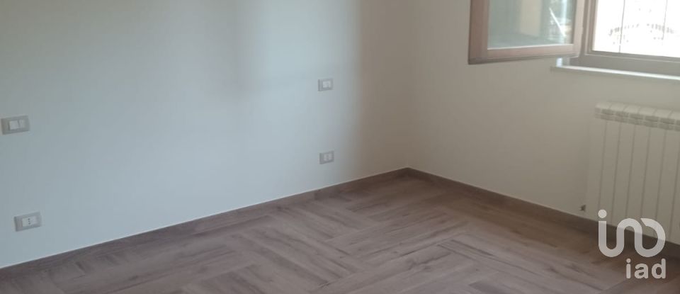 Appartamento 6 locali di 165 m² a Passignano sul Trasimeno (06065)