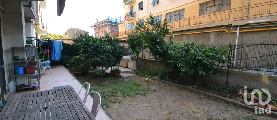 Appartamento 5 locali di 95 m² a Genova (16152)