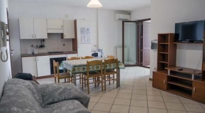 Apartment 5 rooms of 88 m² in Roseto degli Abruzzi (64026)