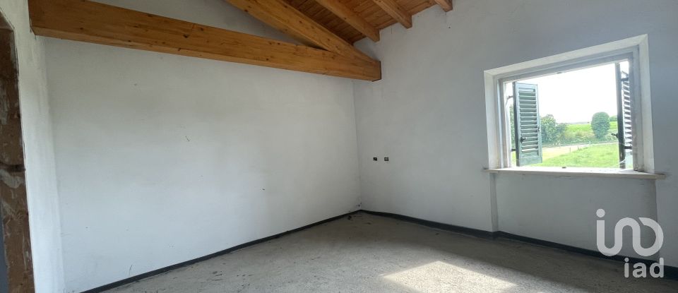 Villa 16 locali di 440 m² in Ponti sul Mincio (46040)