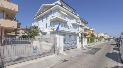 Apartment 5 rooms of 79 m² in Porto Sant'Elpidio (63821)