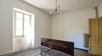 Casa 8 locali di 160 m² in Murialdo (17013)