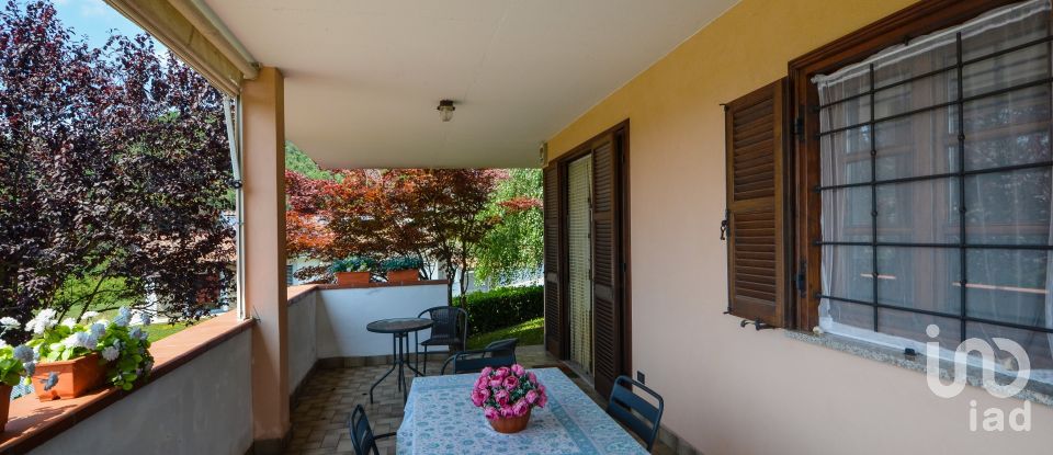 Casa indipendente 11 locali di 300 m² in Cengio (17056)