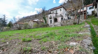 Casa di paese 11 locali di 235 m² in Murialdo (17013)