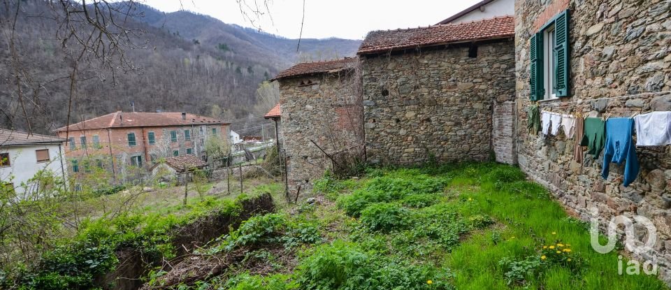 Village house 11 rooms of 235 m² in Murialdo (17013)