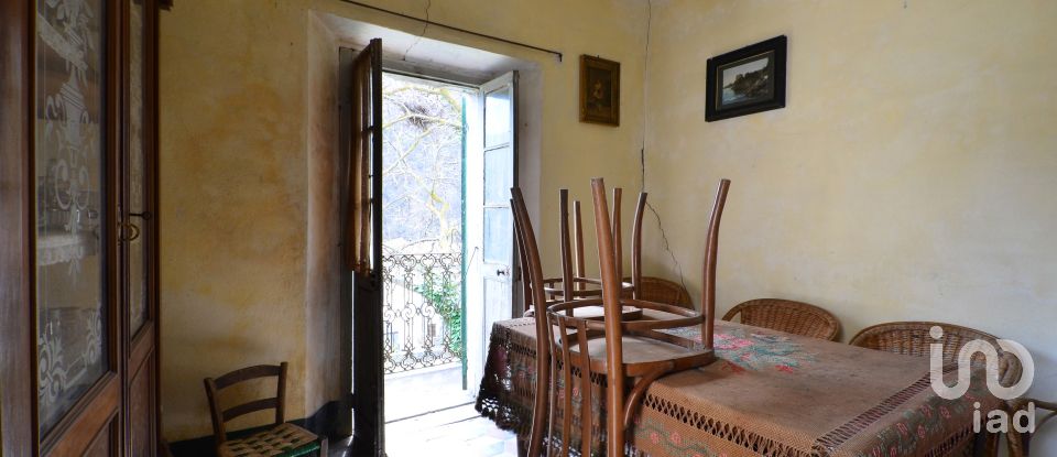 Village house 11 rooms of 235 m² in Murialdo (17013)