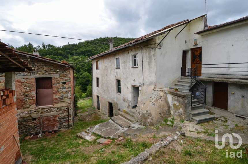 Casa indipendente 9 locali di 230 m² in Millesimo (17017)