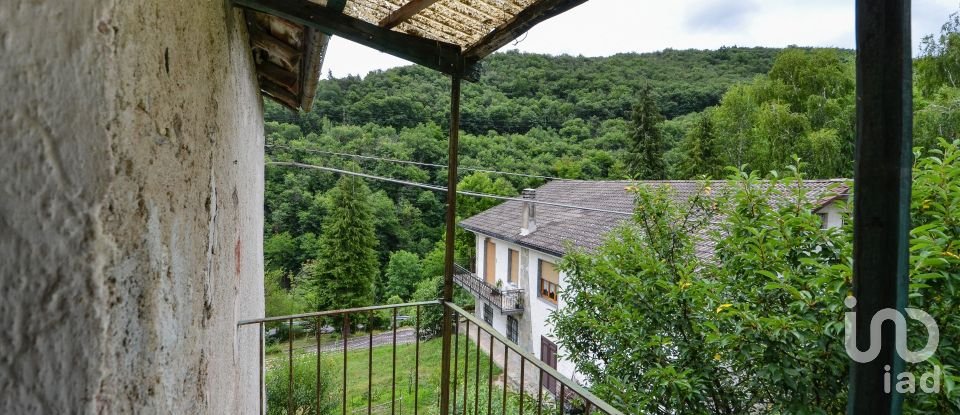 Casa indipendente 9 locali di 230 m² in Millesimo (17017)