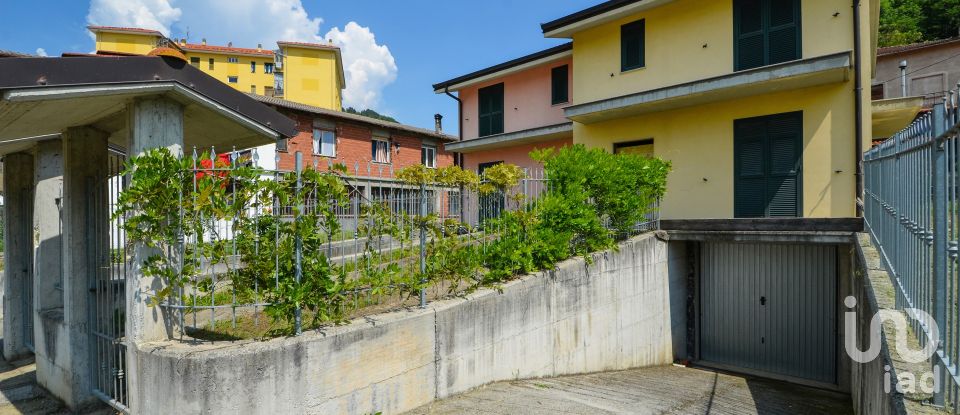 Villa Bifamiliare 10 locali di 200 m² in Millesimo (17017)