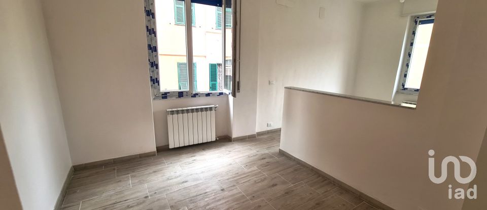 Appartamento 5 locali di 80 m² a Genova (16162)