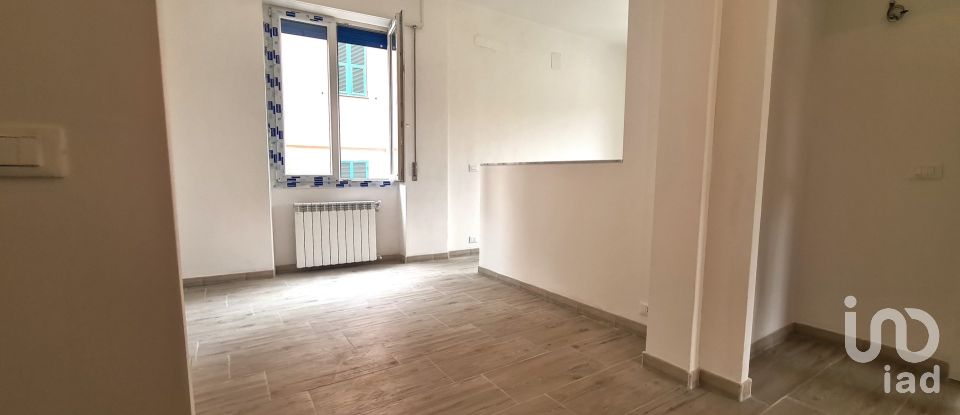 Appartamento 5 locali di 80 m² a Genova (16162)