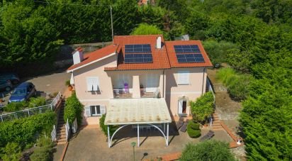 Casa indipendente 10 locali di 336 m² in Noli (17026)