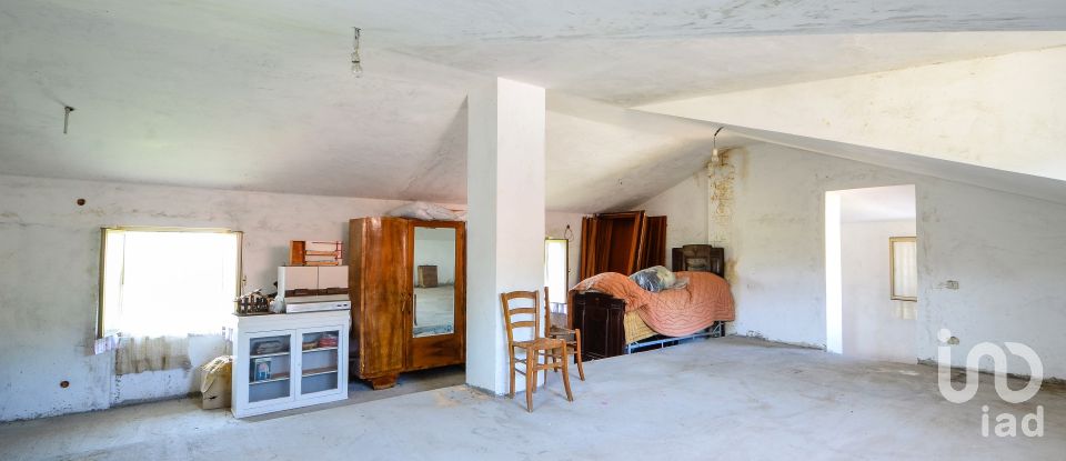 Casa indipendente 7 locali di 205 m² in Saliceto (12079)